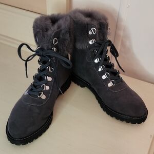 Kenneth Cole Gray Winter Boots with Fur Trim